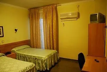 Hostal Manolete Lanjaron Hotel