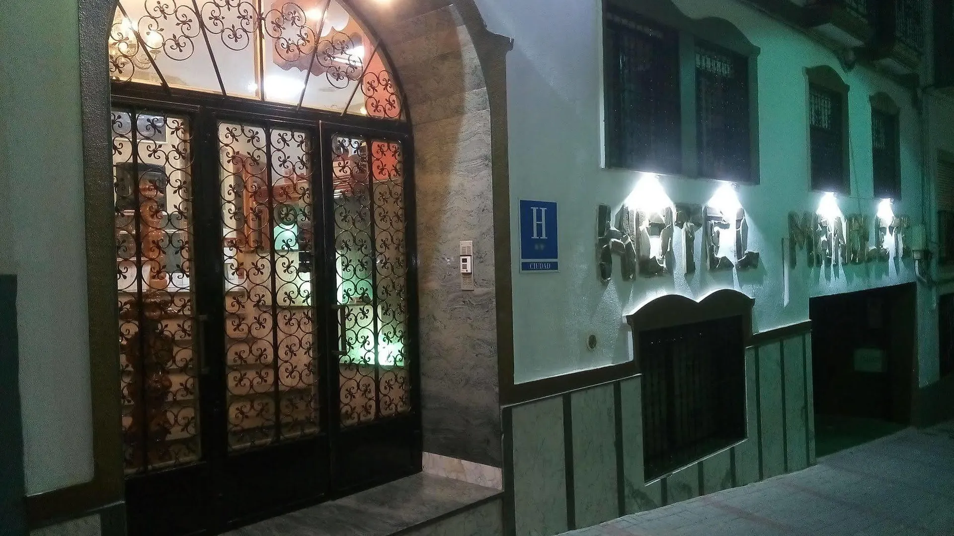 Hostal Manolete Lanjaron Spain