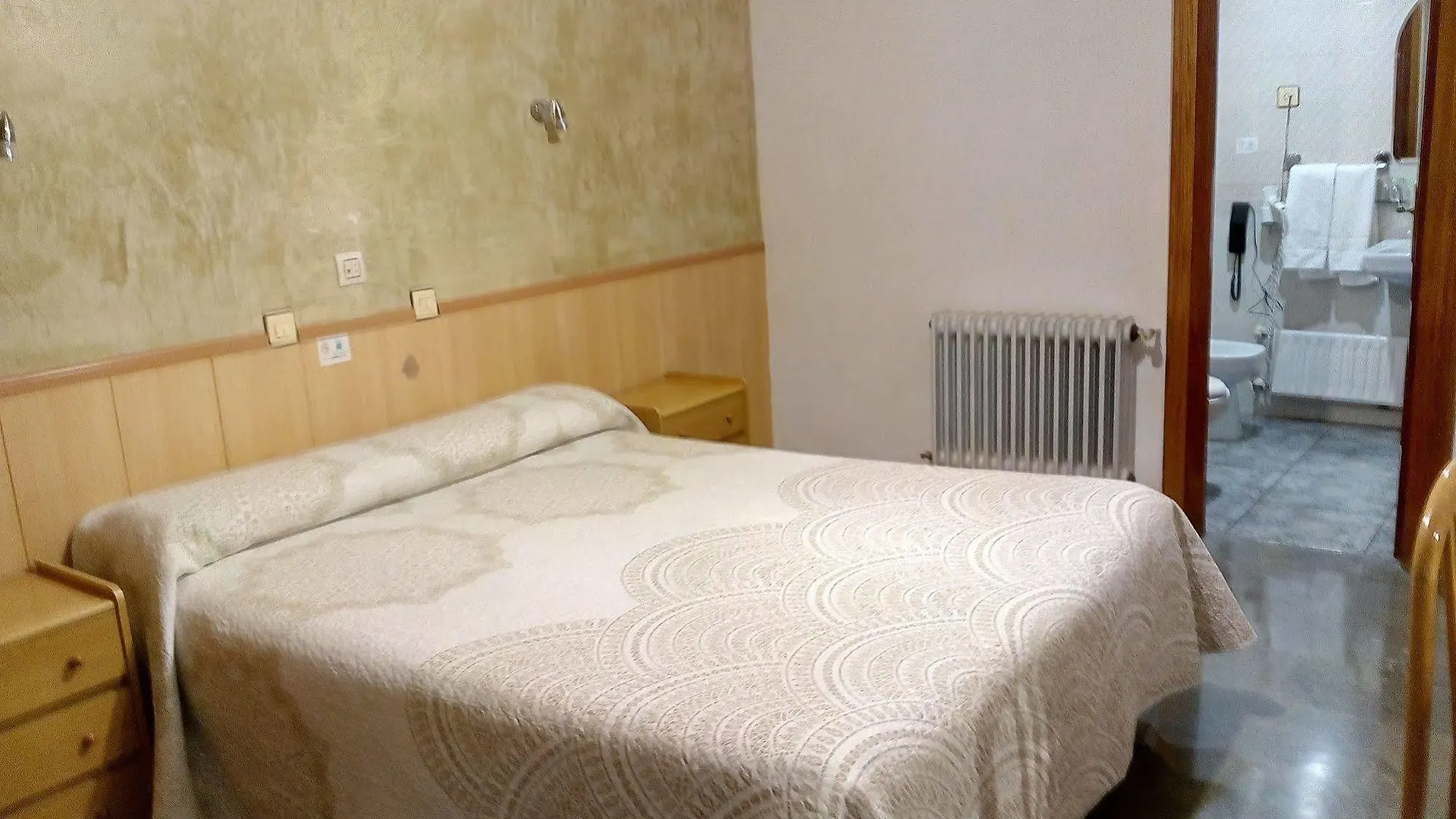 Hotel Hostal Manolete Lanjaron