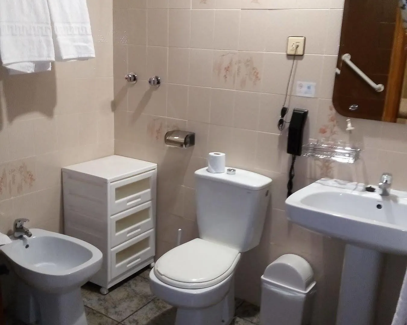 Hostal Manolete Lanjaron Hotel